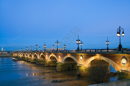 法国波尔多 波尔多遗产城市黑暗日落旅游旅行艺术建筑学文化纪念碑图片