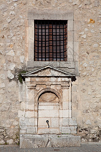西班牙布尔戈斯韦尔加斯修道院喷泉图片