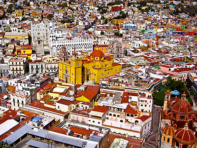 多彩多彩的墨西哥城镇图片