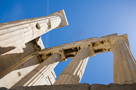 雅典希腊的青蓝天空下 在雅典雅典的Acropolis考古学天空女神假期废墟集市寺庙古董神话旅行图片