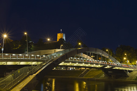 立陶宛维尔纽斯Neris河上桥建筑国家反射教会天空爬坡灯光天际景观建筑学图片