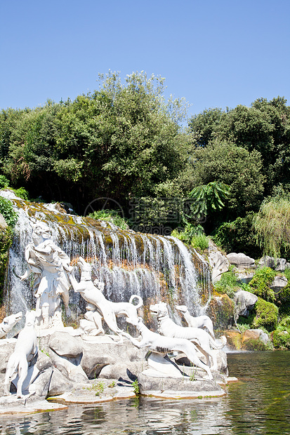意大利公园花园瀑布石头地标建筑住宅岩石雕像团体图片
