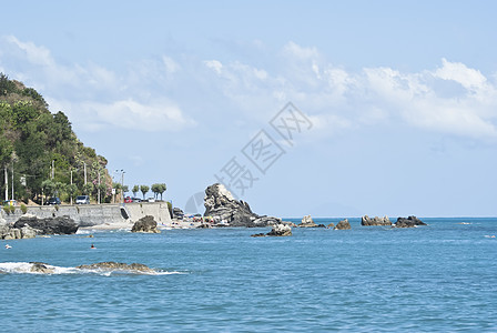 布鲁罗海滩 墨西拿 西西里兄弟地平线海景岩石盐沼悬崖海洋石头火山全景图片