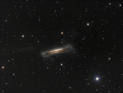 NGC3628的一部分图片
