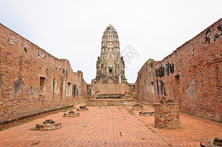 废旧寺庙用砖建古董地标雕像文化王国旅游遗产旅行佛塔蓝色图片