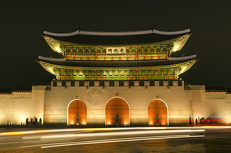 晚上在南科雷亚的中西汉城中的寺庙里游客城市历史建筑物交通地标旅游建筑学图片