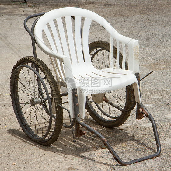 创意无效椅子创造力黑色机动性扶手椅剪裁车轮花园小路花园椅塑料图片