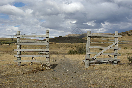 智利牧场大门图片
