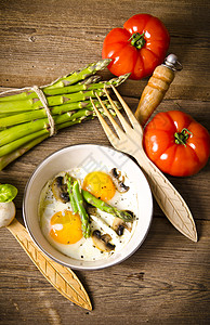 配煎蛋植物饮食美食火腿藤蔓食物蔬菜胡椒青菜早餐图片
