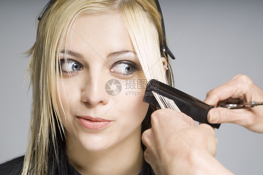 理发师用梳子理发发型客户梳妆台头发剪发治疗工具沙龙女士女孩图片