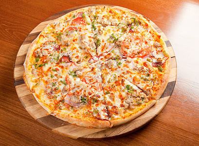 美味的意大利比萨饼圆形育肥脆皮食物午餐餐厅小吃蔬菜圆圈图片