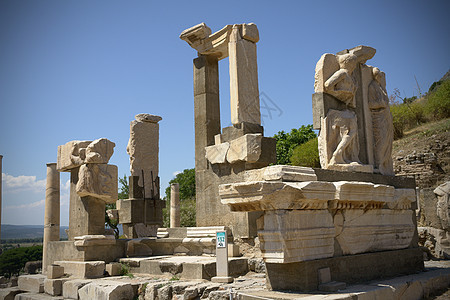 地表不长泉埃菲苏斯建筑学古物旅行喷泉艺术建筑物考古学文明雕像柱子图片