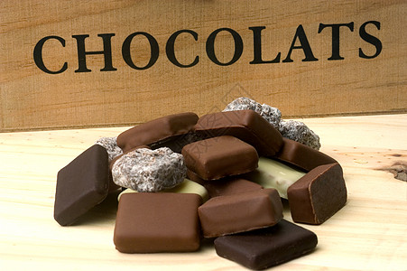 巧克力幸福糖豆甜点展示礼物食物乐趣庆典牛奶纪念日图片