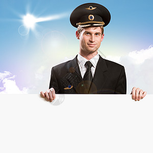 旅游海报以持有空广告牌的形式进行试点广告空气邮政男人指挥官纸板木板航空天空航班背景