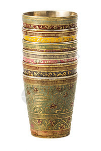 白底带装饰品的铜杯压花投手雕刻水壶艺术手工玻璃青铜古董风格图片