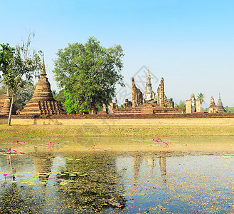 Sukhothai历史公园旅游世界文化反射建筑池塘宝塔纪念碑地标建筑学图片