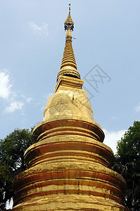 泰国古代瓦特宝塔游客王国天空建筑学旅游宗教遗产寺庙连体图片