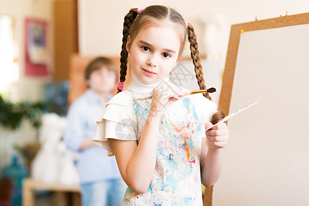 抽取课程家庭帮助团体绘画讲师创造力画家童年学校老师图片