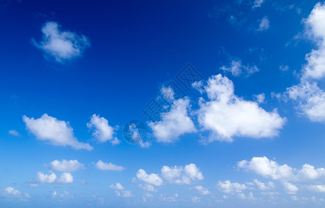 蓝蓝天空阴霾季节晴天气候水分积雨环境天气多云风景图片