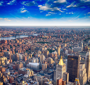 纽约日落时格莱默西和东村空中观察图片
