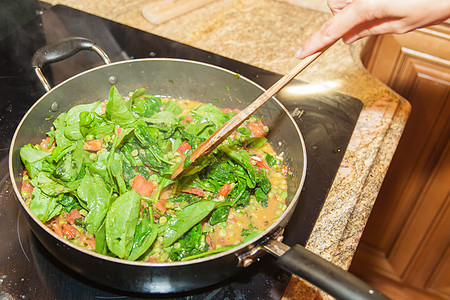 菠菜胡椒叶子营养萝卜盘子纤维红色食物沙拉美食图片