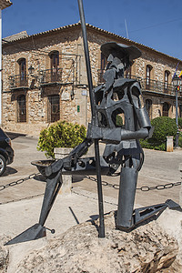 西班牙托莱多Toboso的Don Quixote雕像图片