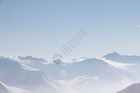 山峰峰天气滑雪阳光首脑季节环境高山旅游童话全景图片