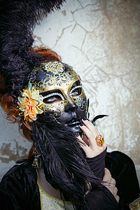 戴面罩的红头发女士伪装者面膜牙线珠宝面颊披风发髻萝卜面具面纱图片