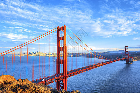 著名的金门大桥视图地标爬坡电缆历史天空吸引力旅行纪念碑金属阳光图片