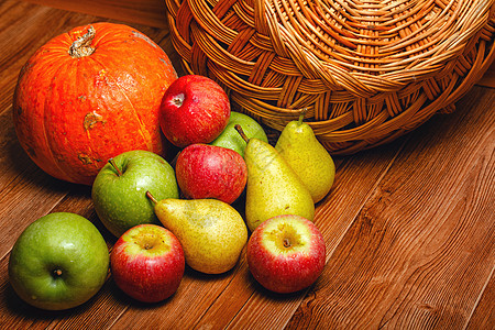 苹果 梨 南瓜水果收成卡车糖类美食小吃软垫农业生长宏观图片