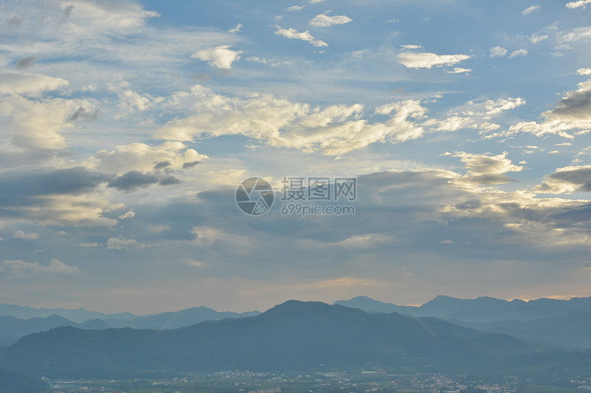 戏剧性日落爬坡牧歌埔里晴天橙子风景场景天际阳光天空图片