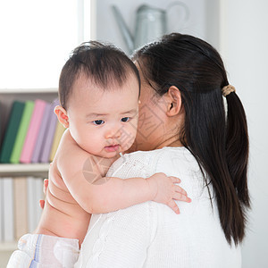 母亲亲爱的婴儿宝宝图片