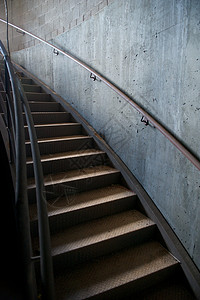 金属和混金属及水泥工业弯角楼梯图片