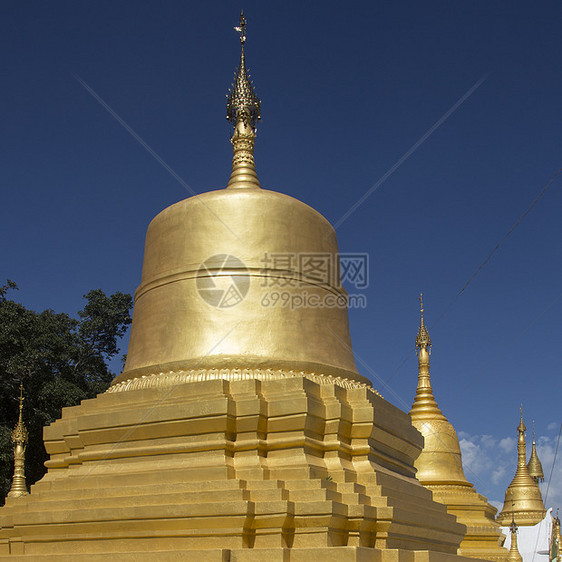 Pindaya寺的斯图帕-缅甸图片