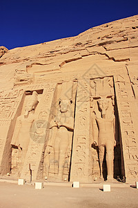 Nefertari庙 Abu Simbel Nupia岩石雕刻象形建筑寺庙考古学雕像沙漠地标国王图片