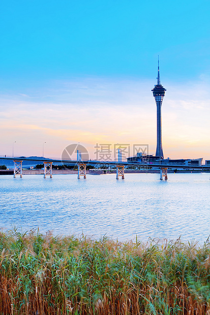 亚洲澳门桥和摩天大楼的澳门城市景象天堂戏剧性天空景观旅行市中心建筑反射建筑学地标图片