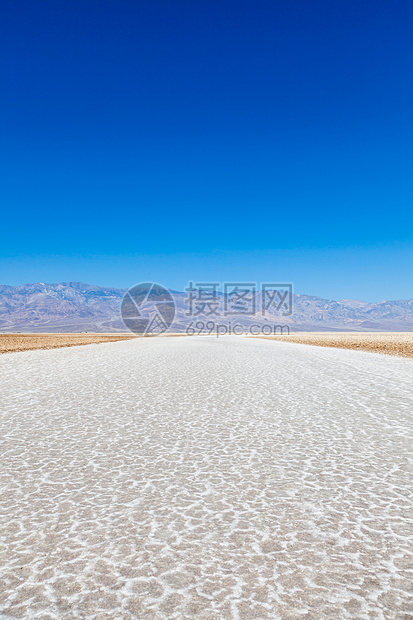 坏水点国家环境干旱天空死亡盆地沙漠公园风景白色图片