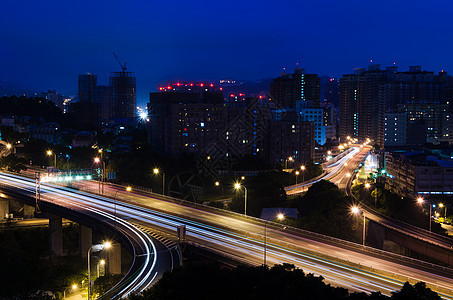 台北市府夜场景首都商业市中心建筑学地标戏剧性建造大厦城市摩天大楼图片