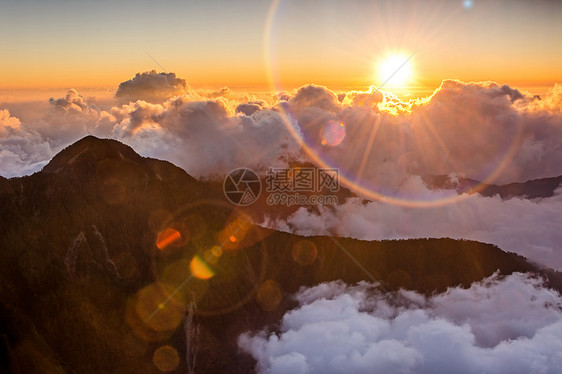 日落风景阳光国家公园环境吸引力登山地标森林旅游顶峰图片