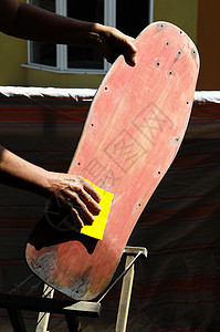 还原旧滑板艺术木头甲板装修木匠滑冰盒子材料精加工砂纸图片