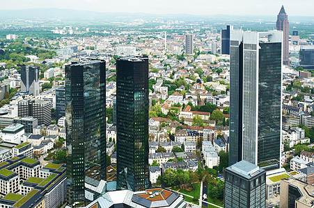 德国美因河畔法兰克福市中心办公室天际景观天空摩天大楼银行金融经济建筑学图片