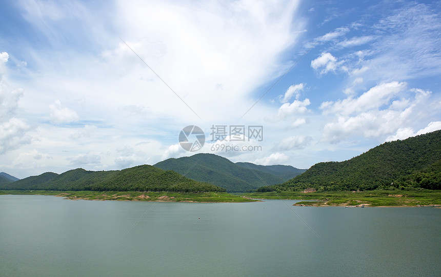 山地景色天然森林车站力量水电山脉水库风景活力植物地标发电机图片