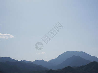 山地背景蓝色背景图片