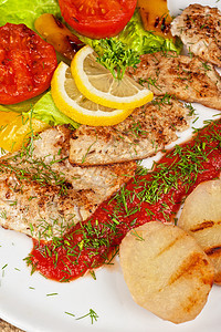 美味的鱼叉食物香菜厨房柠檬午餐盘子营养鱼片美食沙拉图片