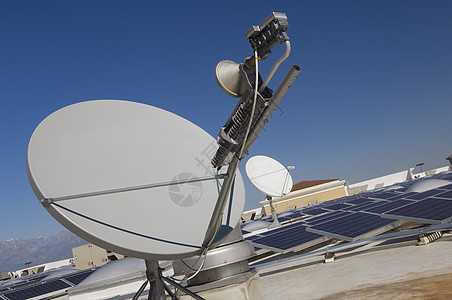 太阳能发电厂太阳能电池板的卫星迪什Dish活力发电厂绿色摄影电力太阳能板公用事业环保力量通讯图片