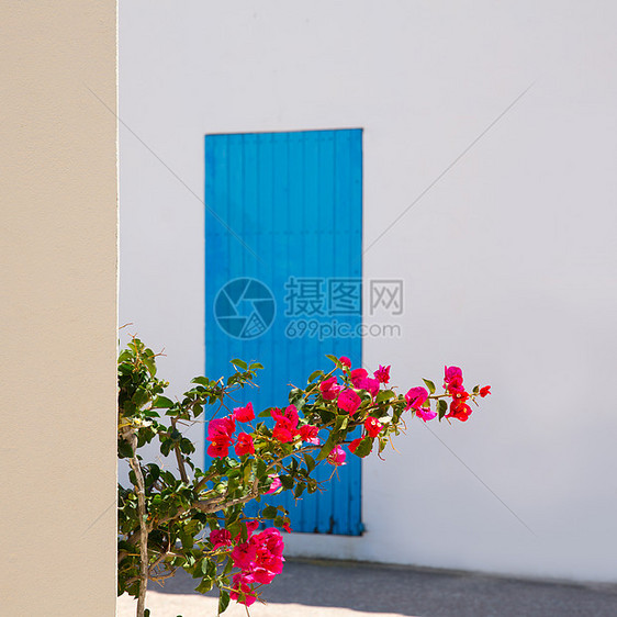 巴利阿里群岛的地中海蓝色门详细细节街道木头粉饰村庄海岸青色天堂花朵旅行旅游图片