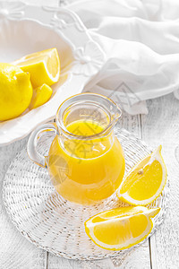 柠檬汁桌子柠檬水果早餐香橼康复果汁药品美食午餐图片