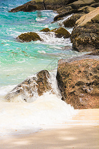 塞舌尔天堂岛屿上大块光滑的石头 有绿绿石水地平线海滩支撑海景热带异国风景蓝色海岸情调图片