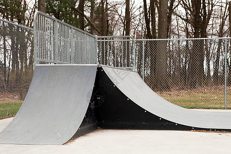 Skate公园Ramps滑板坡道技巧管道研磨小路叶片特技半管表演图片