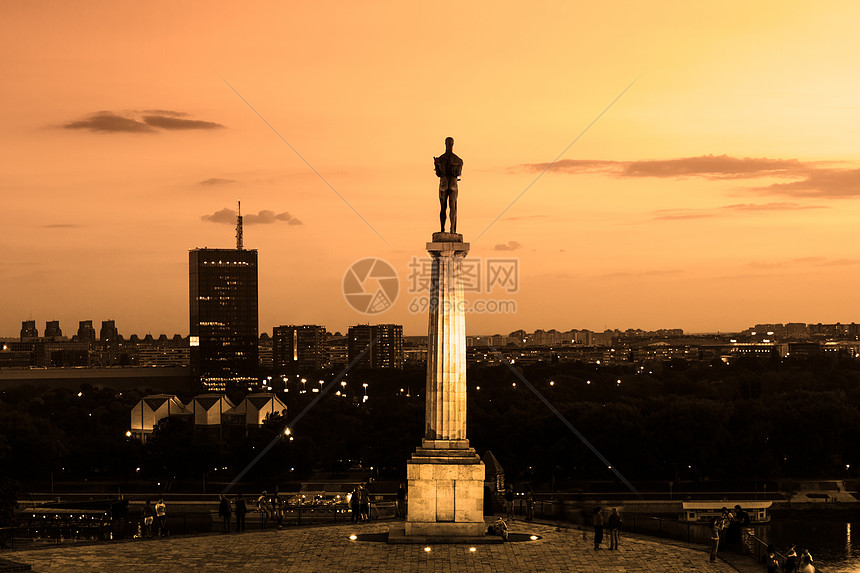 塞尔维亚贝尔格莱德Victor女神像国家目的地纪念碑日落阳台旅游全景遗产游客历史图片